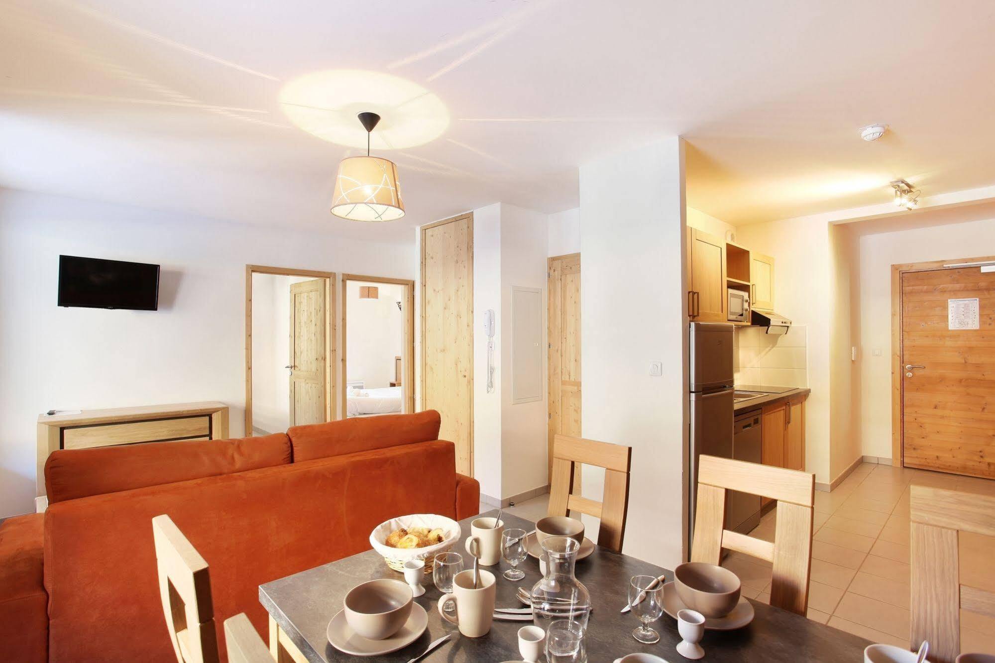 Residence Prestige Odalys Mendi Alde Ла-Клюза Екстер'єр фото